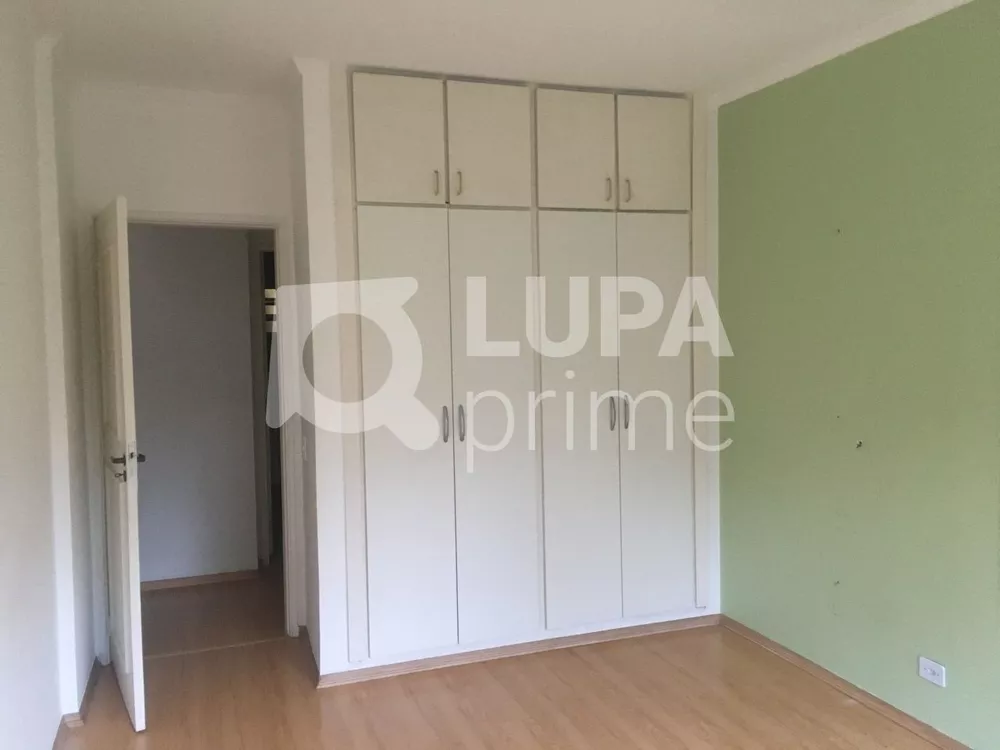 Apartamento à venda com 3 quartos, 160m² - Foto 6