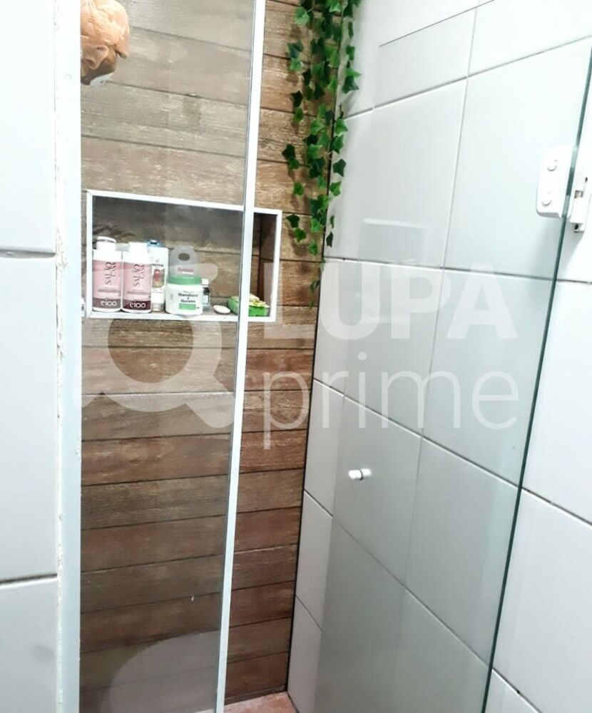 Casa à venda com 2 quartos, 95m² - Foto 3