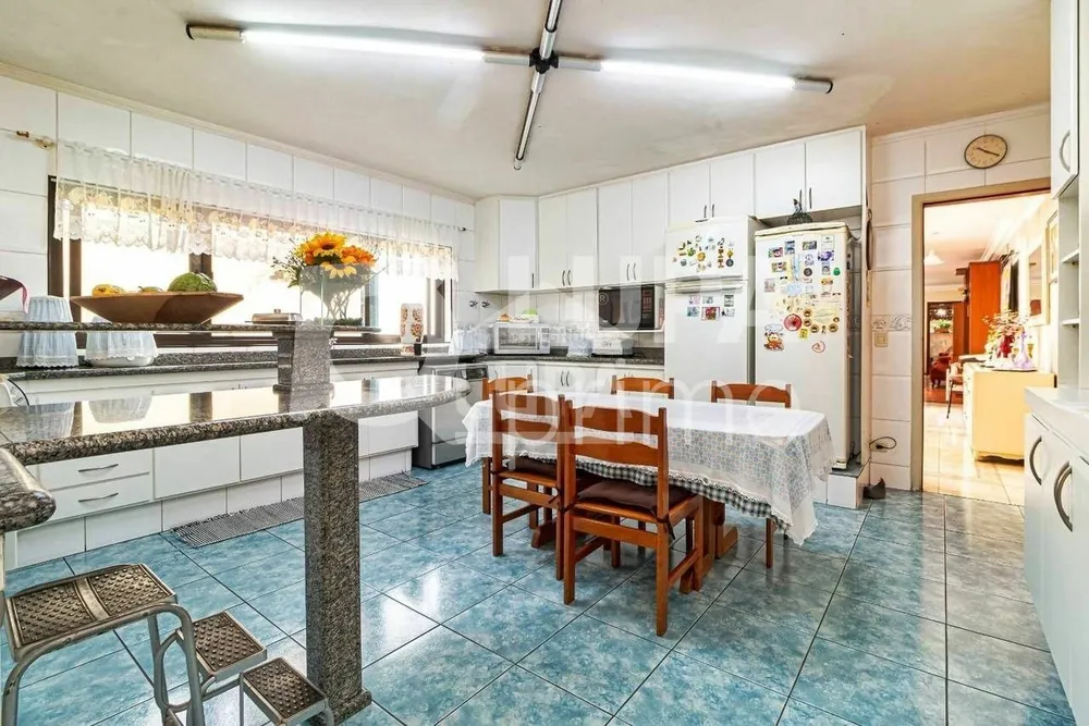 Casa, 4 quartos, 245 m² - Foto 3