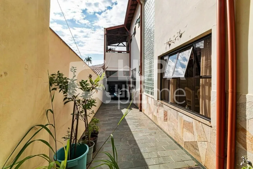 Casa, 4 quartos, 245 m² - Foto 9