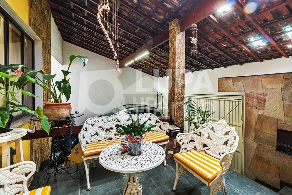 Casa, 4 quartos, 245 m² - Foto 11