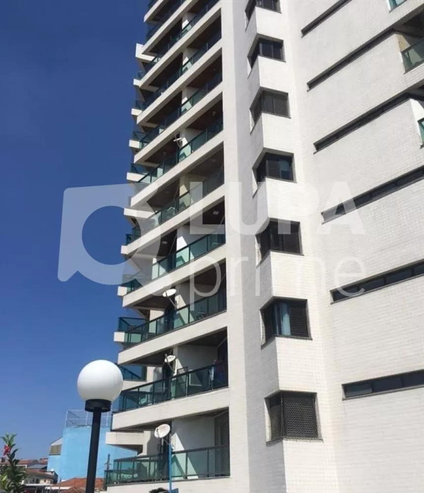 Apartamento à venda com 3 quartos, 125m² - Foto 2