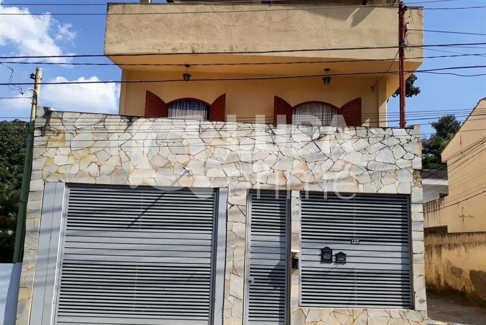 Casa, 3 quartos, 210 m² - Foto 2