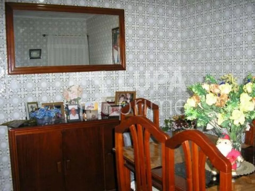 Casa à venda com 2 quartos, 100m² - Foto 2