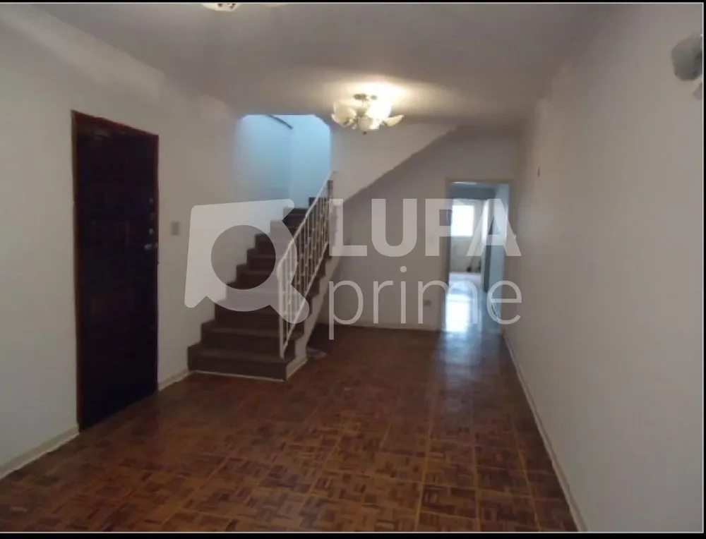 Casa, 3 quartos, 210 m² - Foto 8