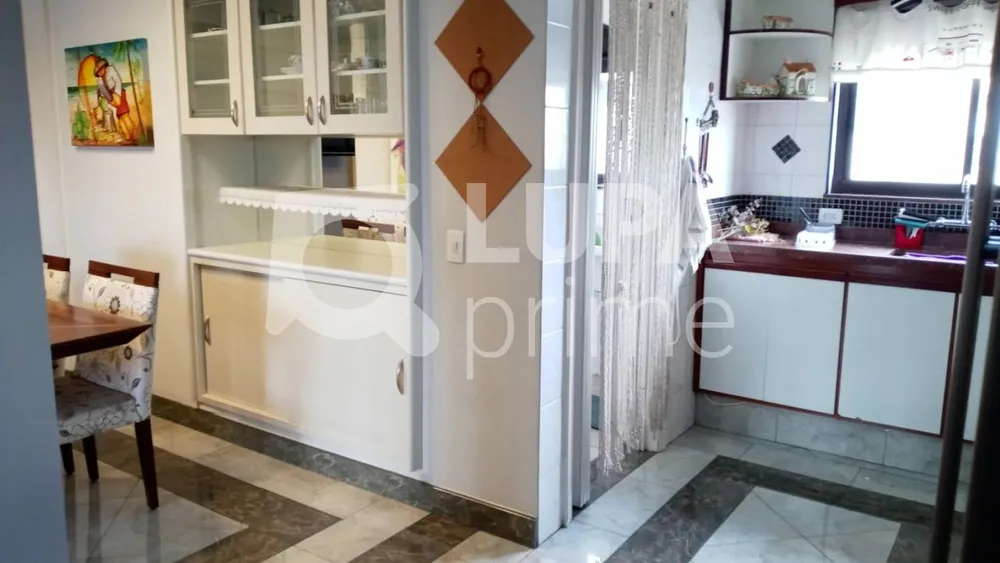 Apartamento, 4 quartos, 233 m² - Foto 11