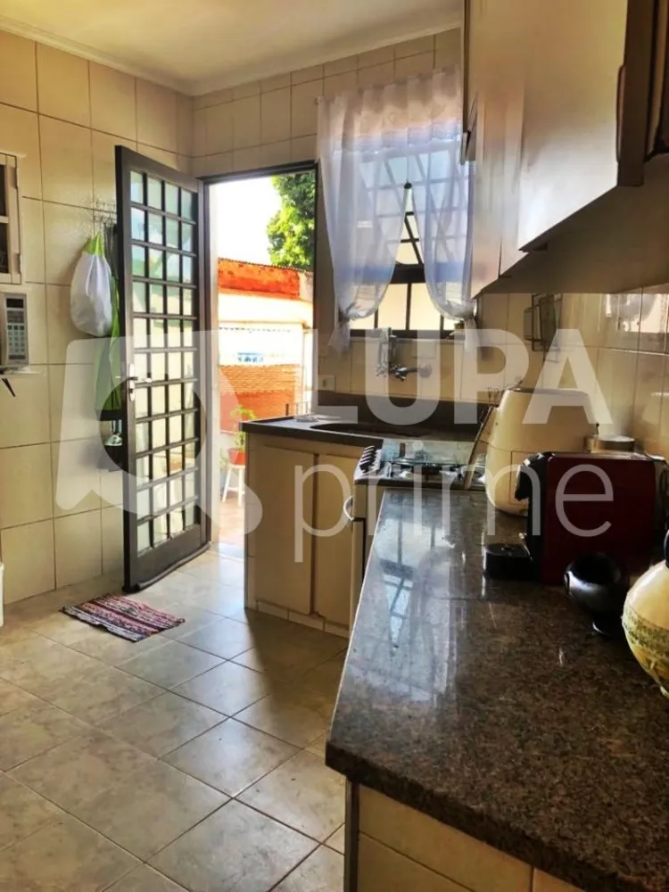 Casa, 7 quartos, 240 m² - Foto 7