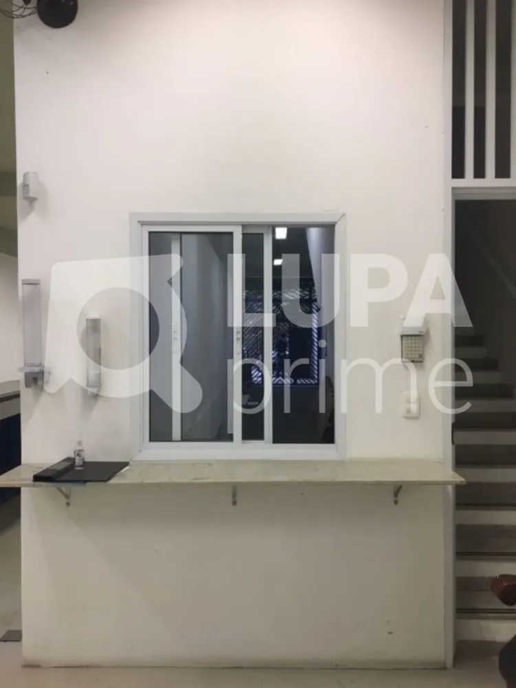 Prédio Inteiro, 560 m² - Foto 1
