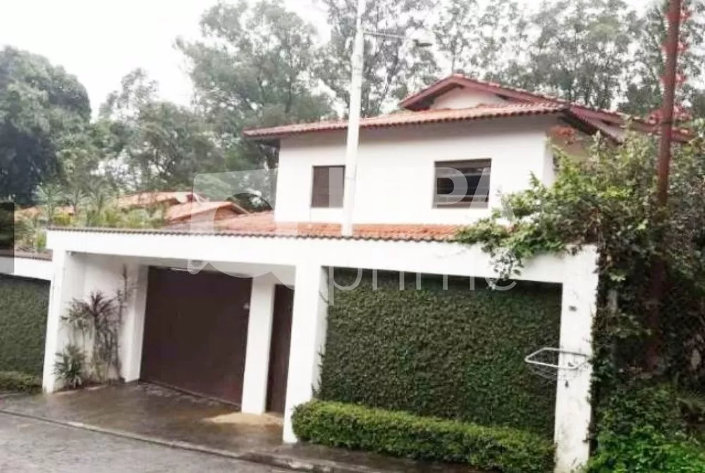 Casa à venda com 5 quartos, 600m² - Foto 1