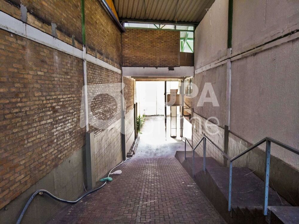 Depósito-Galpão-Armazém à venda, 1379m² - Foto 2