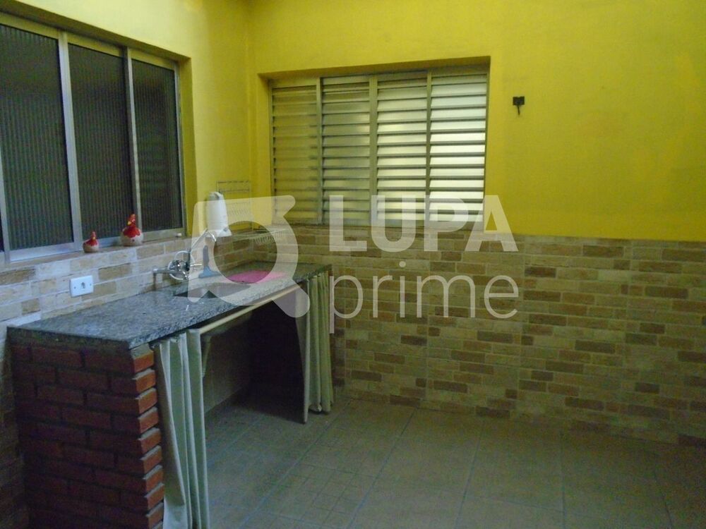 Casa à venda com 2 quartos, 200m² - Foto 6