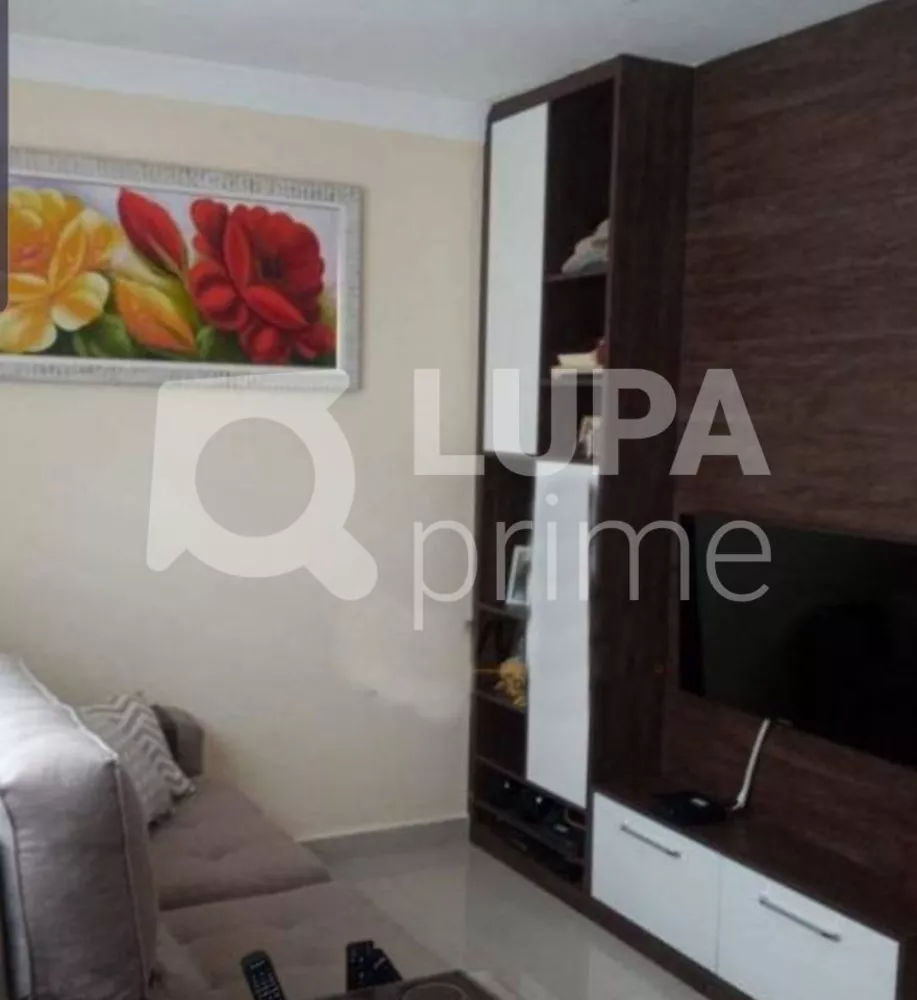 Casa à venda com 2 quartos, 80m² - Foto 3