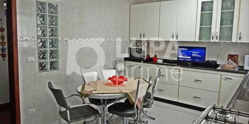 Casa, 3 quartos, 220 m² - Foto 3