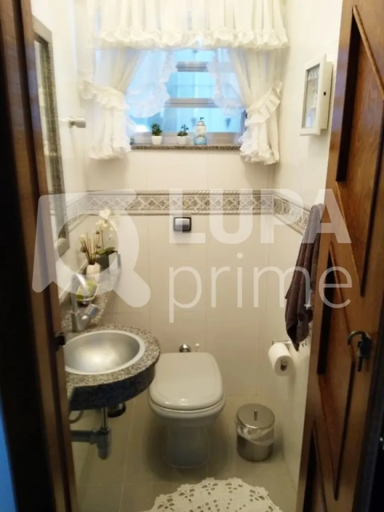 Casa, 3 quartos, 320 m² - Foto 1