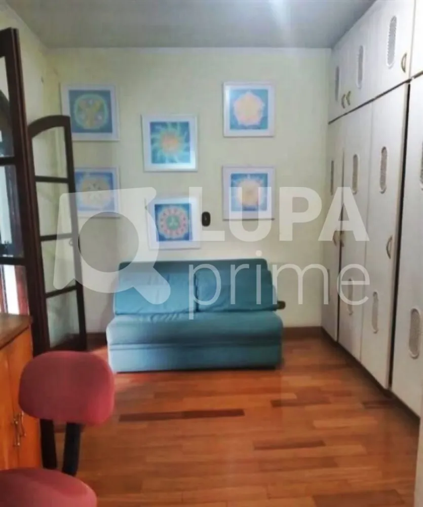 Casa, 4 quartos, 148 m² - Foto 1