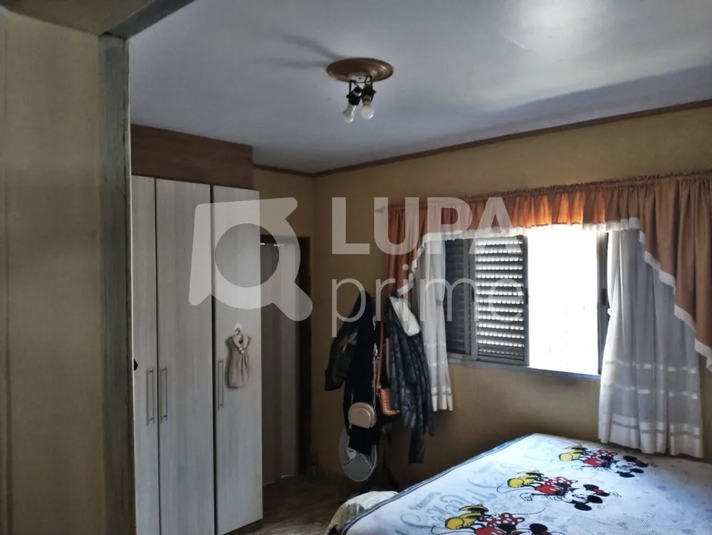 Casa, 4 quartos, 173 m² - Foto 2