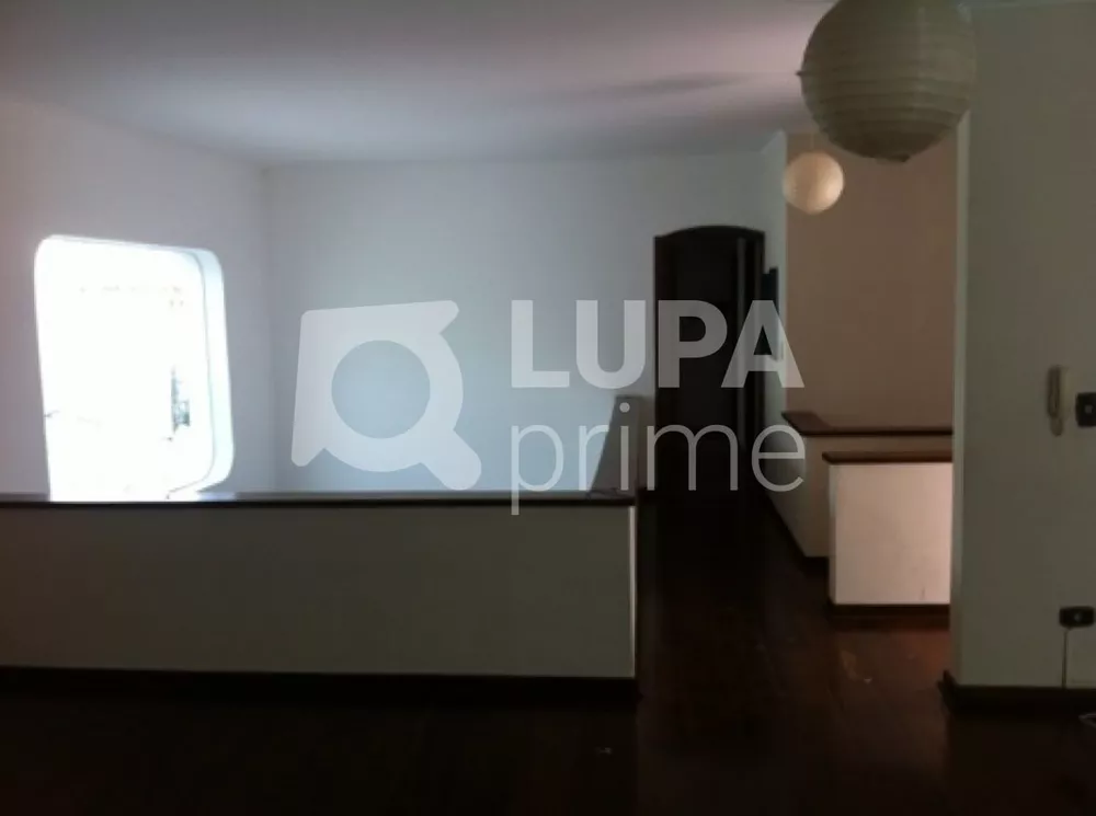 Casa à venda com 3 quartos, 420m² - Foto 3