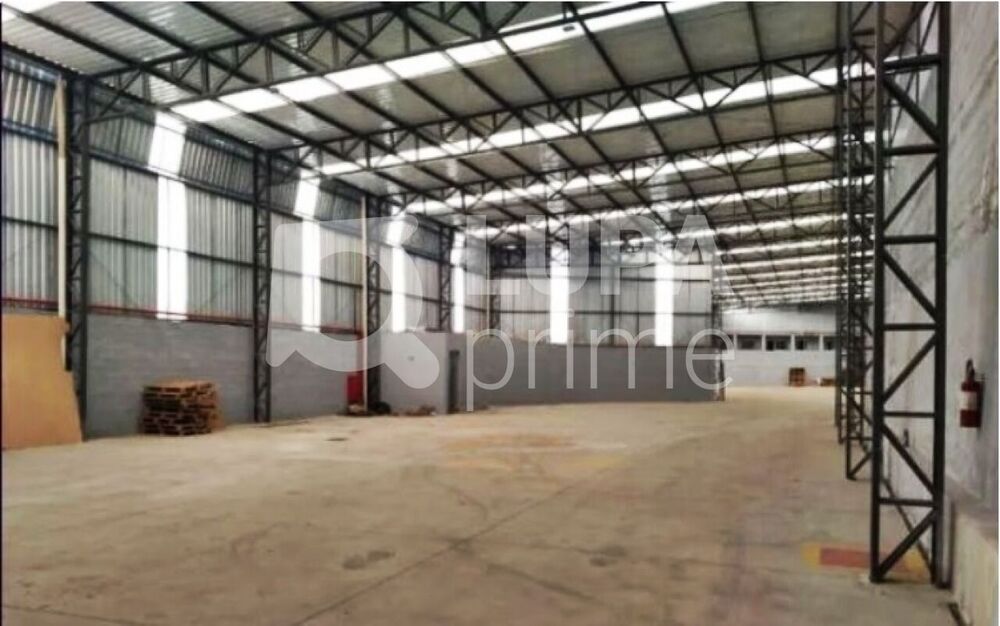 Depósito-Galpão-Armazém para alugar, 2000m² - Foto 1