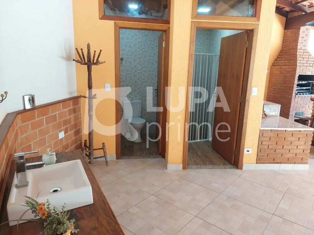 Casa, 3 quartos, 500 m² - Foto 2