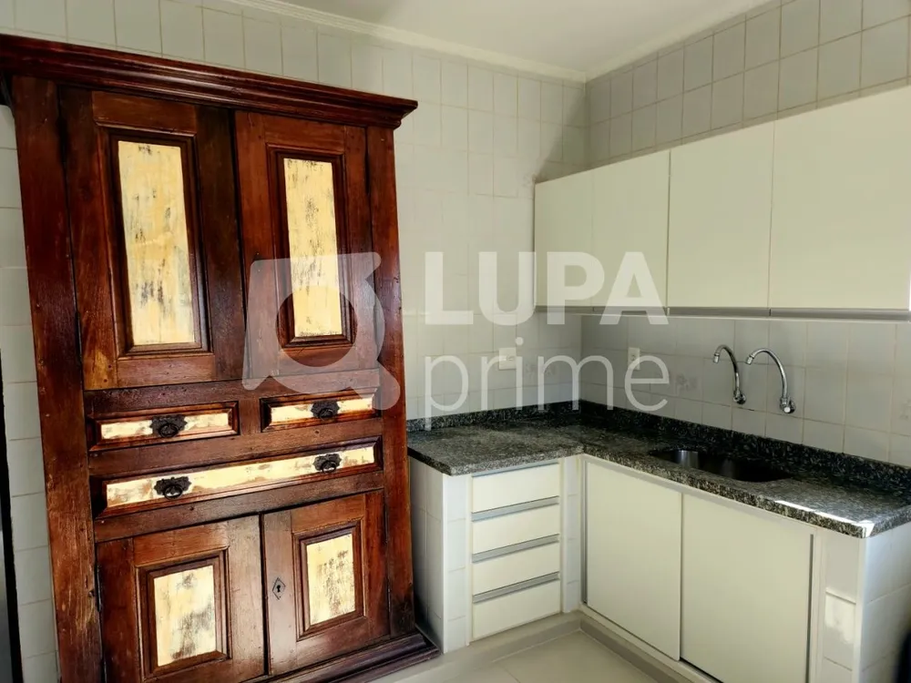 Casa, 3 quartos, 250 m² - Foto 10