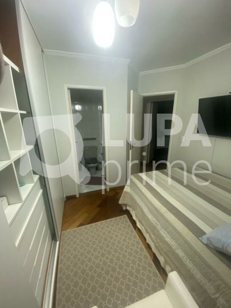Apartamento à venda com 3 quartos, 79m² - Foto 7