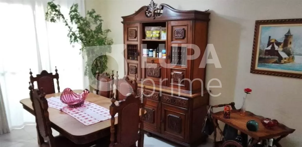 Casa à venda com 3 quartos, 150m² - Foto 2