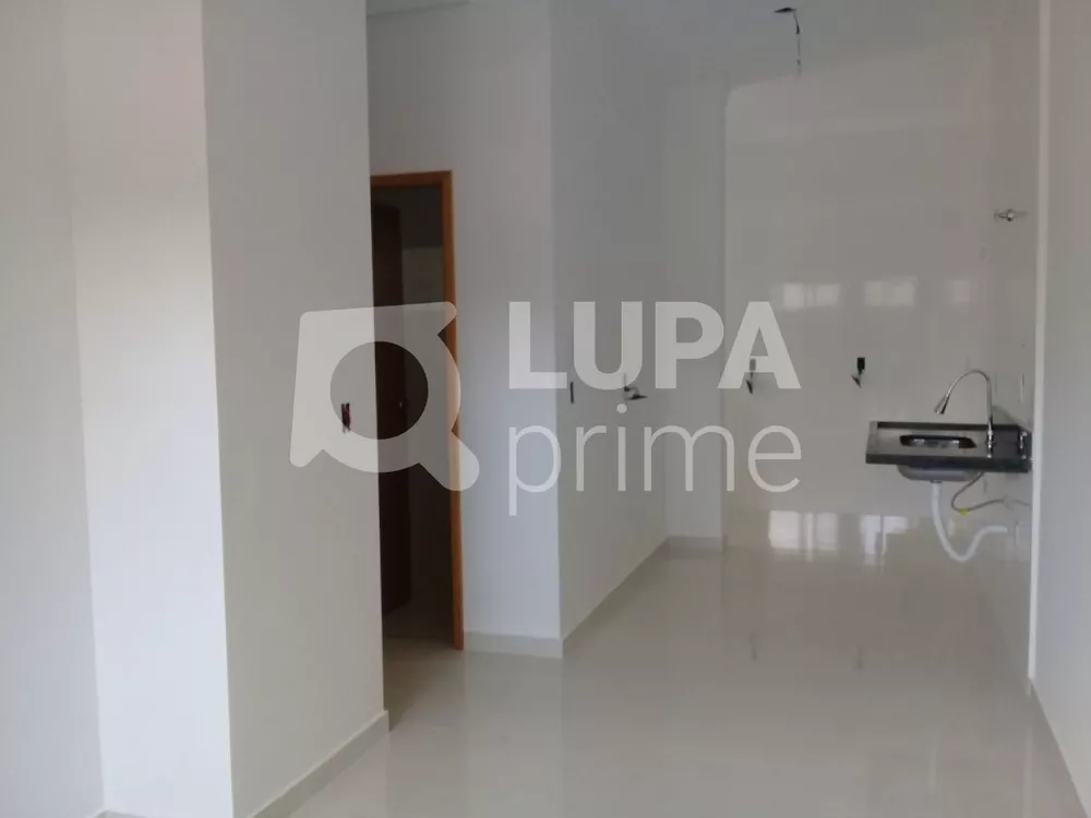 Casa de Condomínio à venda com 2 quartos, 48m² - Foto 3