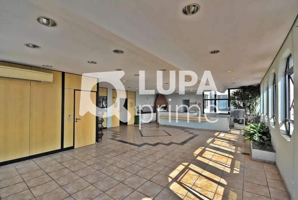 Prédio Inteiro, 4504 m² - Foto 1