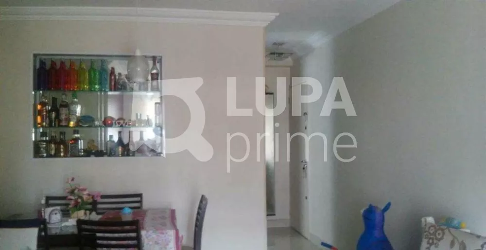 Apartamento à venda com 3 quartos, 82m² - Foto 4