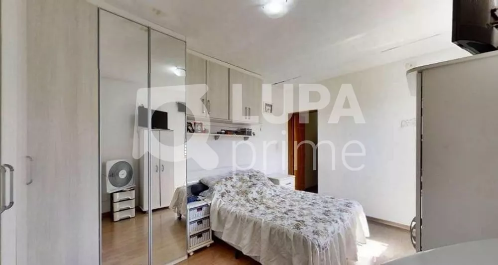 Casa à venda com 3 quartos, 81m² - Foto 3