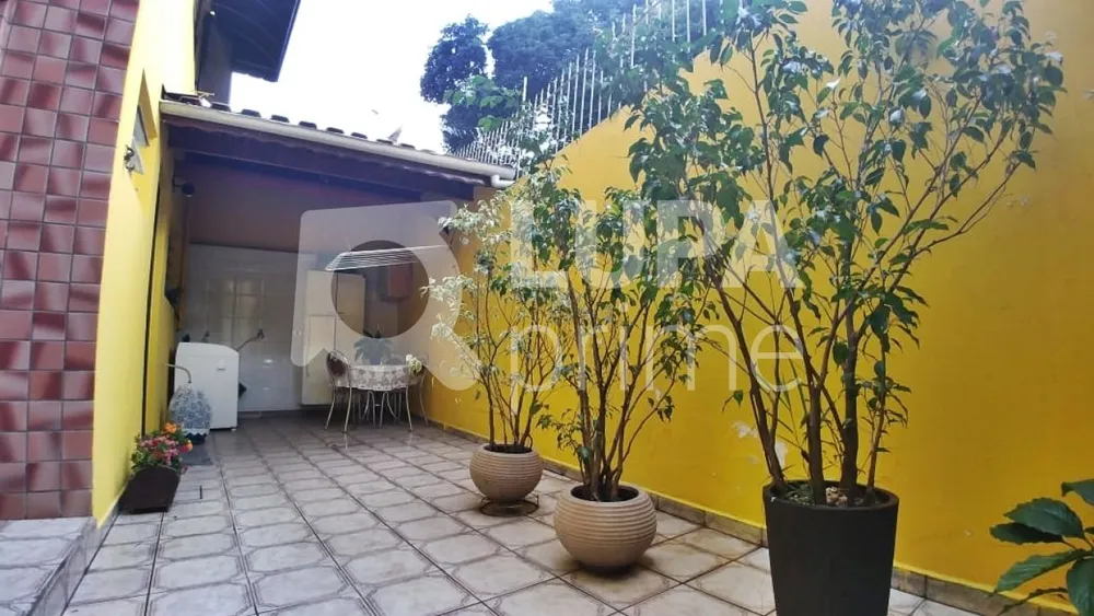 Casa, 3 quartos, 93 m² - Foto 1