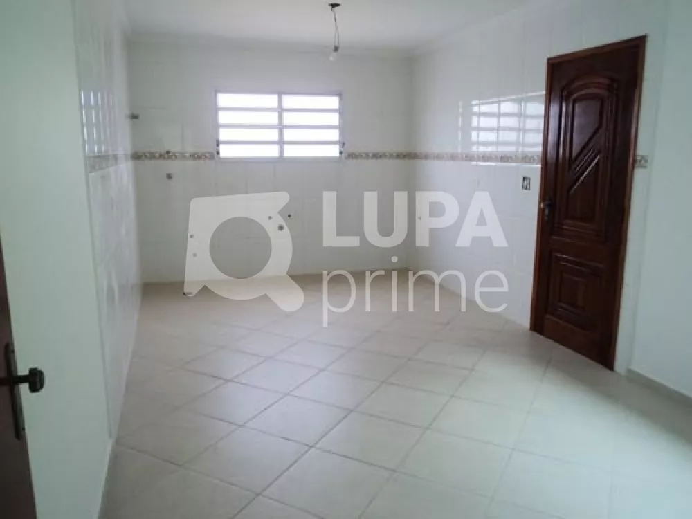 Casa à venda com 3 quartos, 160m² - Foto 4