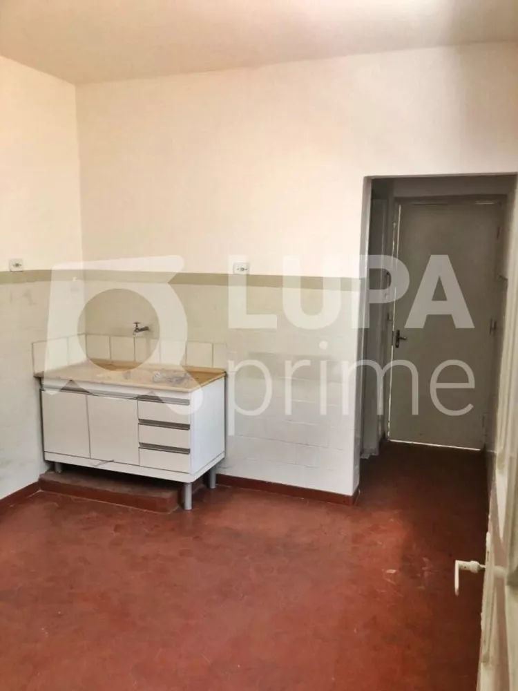 Casa para alugar com 1 quarto, 55m² - Foto 4