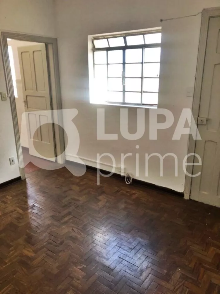 Casa para alugar com 1 quarto, 55m² - Foto 1