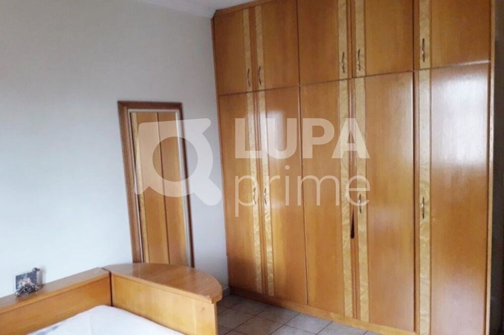 Casa à venda com 3 quartos, 190m² - Foto 10