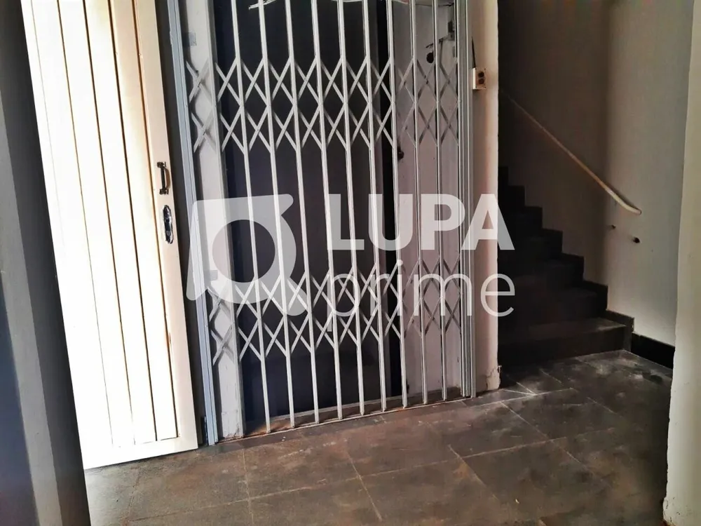 Depósito-Galpão, 525 m² - Foto 2