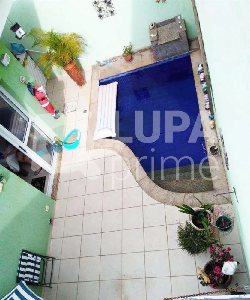 Casa, 4 quartos, 260 m² - Foto 9