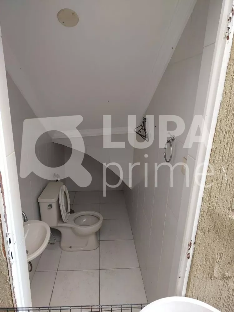 Casa à venda com 3 quartos, 240m² - Foto 15