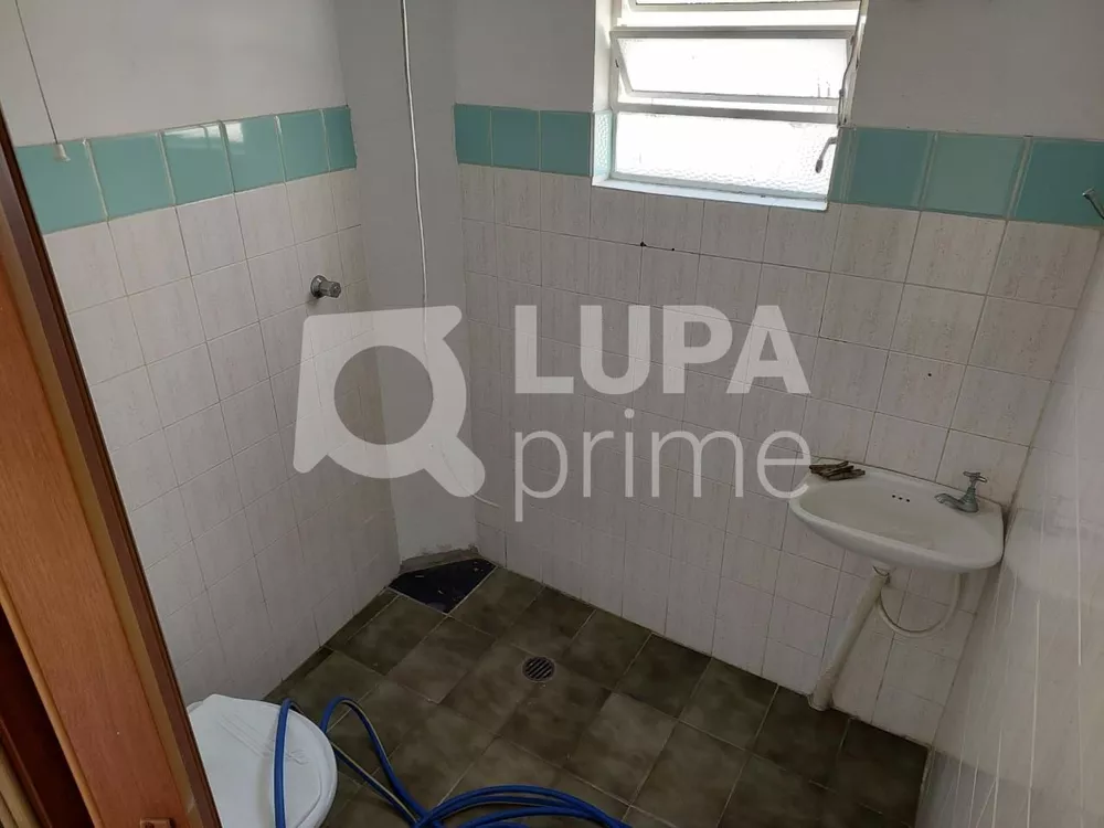 Casa à venda com 3 quartos, 240m² - Foto 18