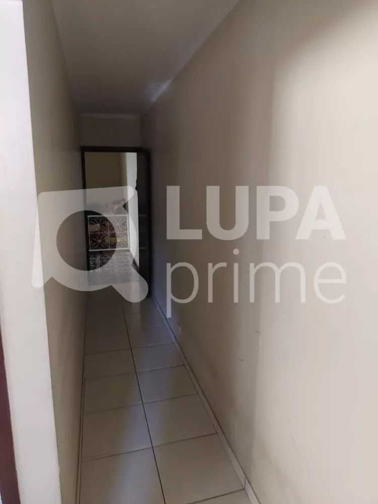 Casa à venda com 3 quartos, 240m² - Foto 19