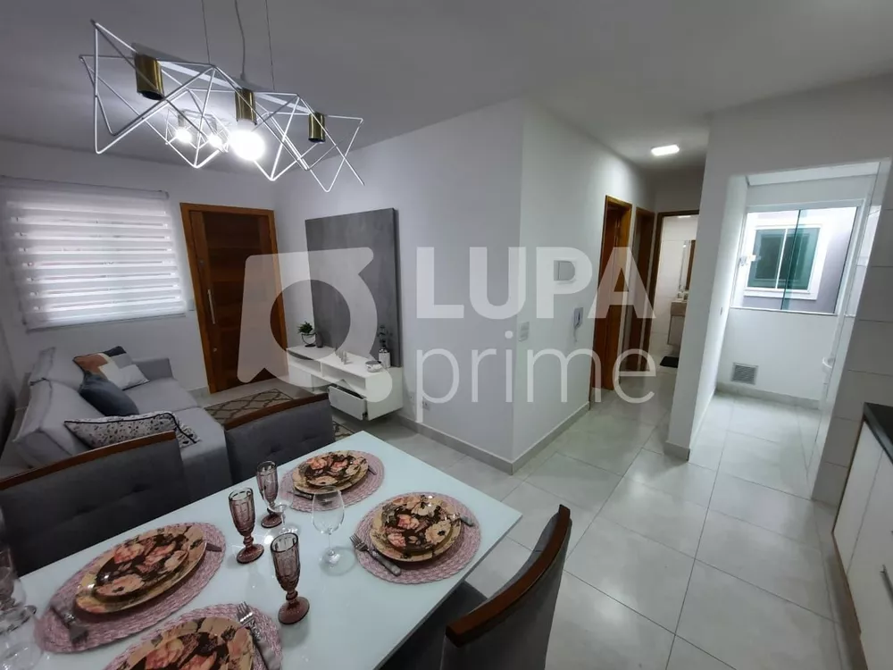 Apartamento à venda com 2 quartos, 42m² - Foto 3