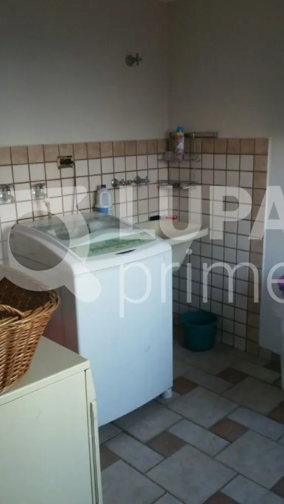 Casa, 3 quartos, 250 m² - Foto 8