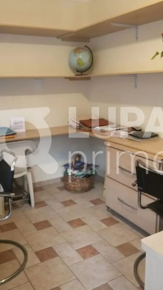 Casa, 3 quartos, 250 m² - Foto 2