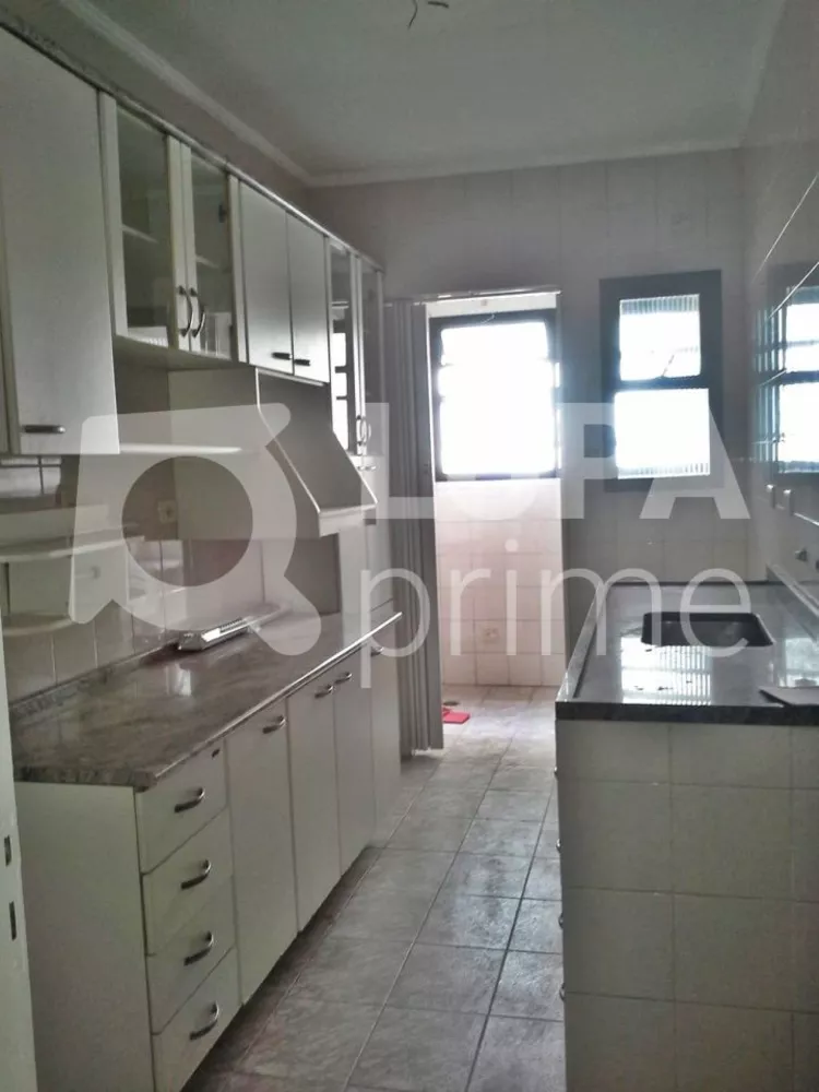 Apartamento à venda com 2 quartos, 58m² - Foto 4