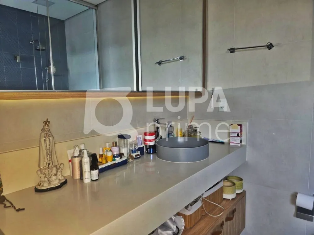 Casa, 3 quartos, 267 m² - Foto 1