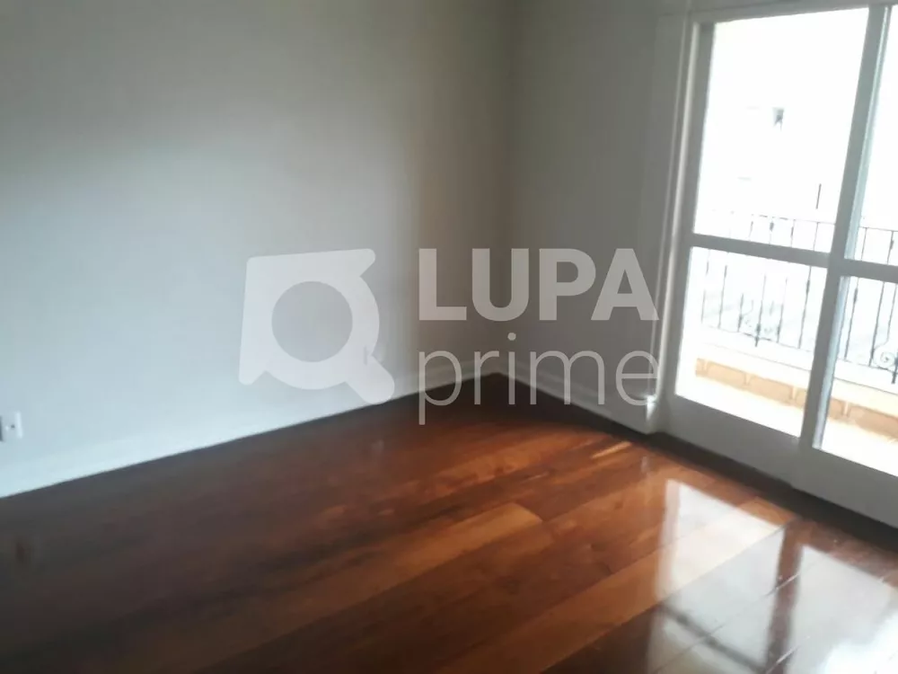 Apartamento à venda com 3 quartos, 105m² - Foto 1