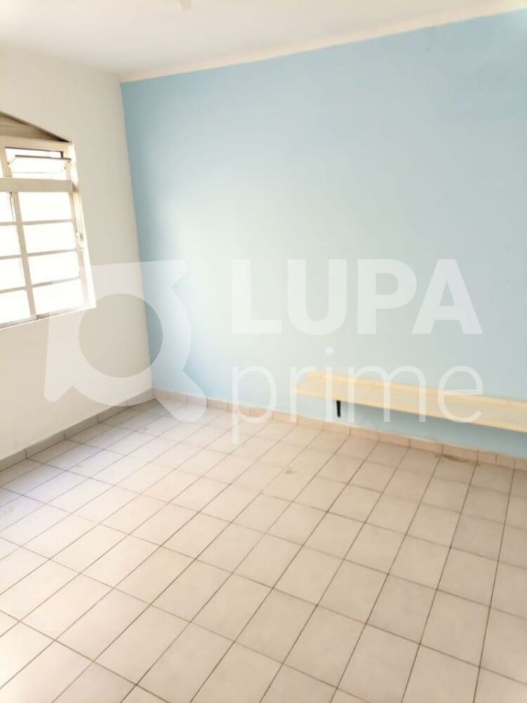 Casa, 4 quartos, 180 m² - Foto 3