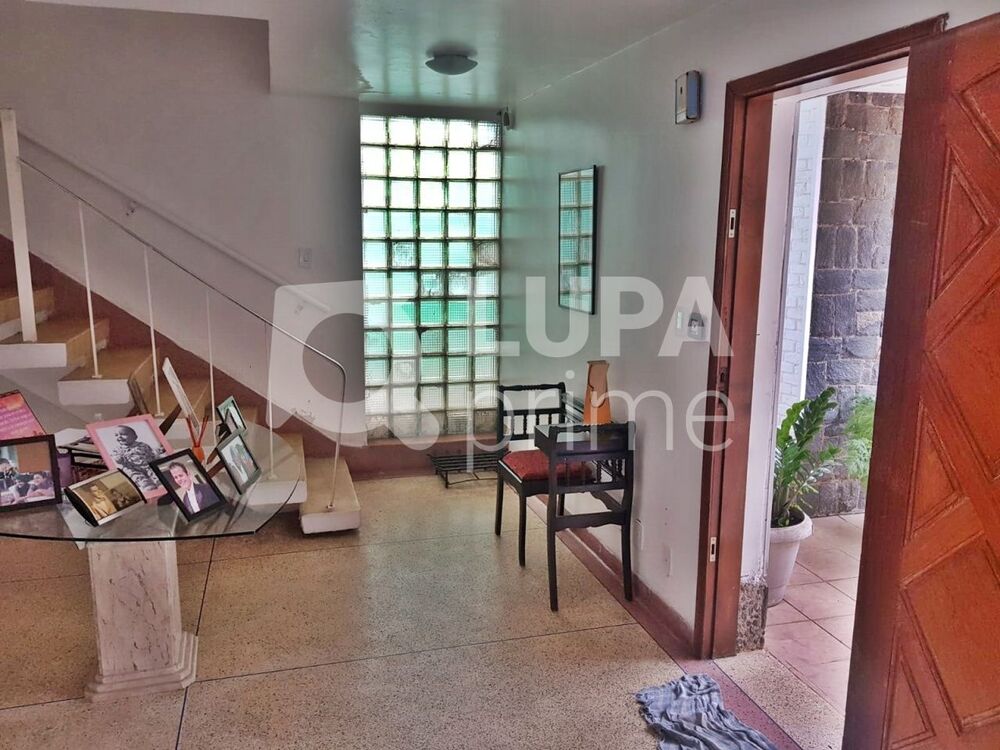 Casa, 3 quartos, 190 m² - Foto 1