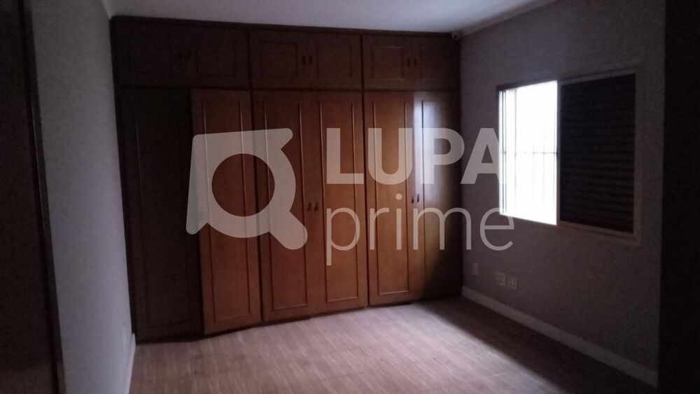 Casa, 3 quartos, 300 m² - Foto 23