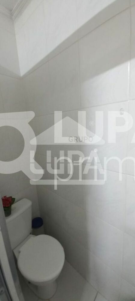 Casa para alugar com 3 quartos, 190m² - Foto 14